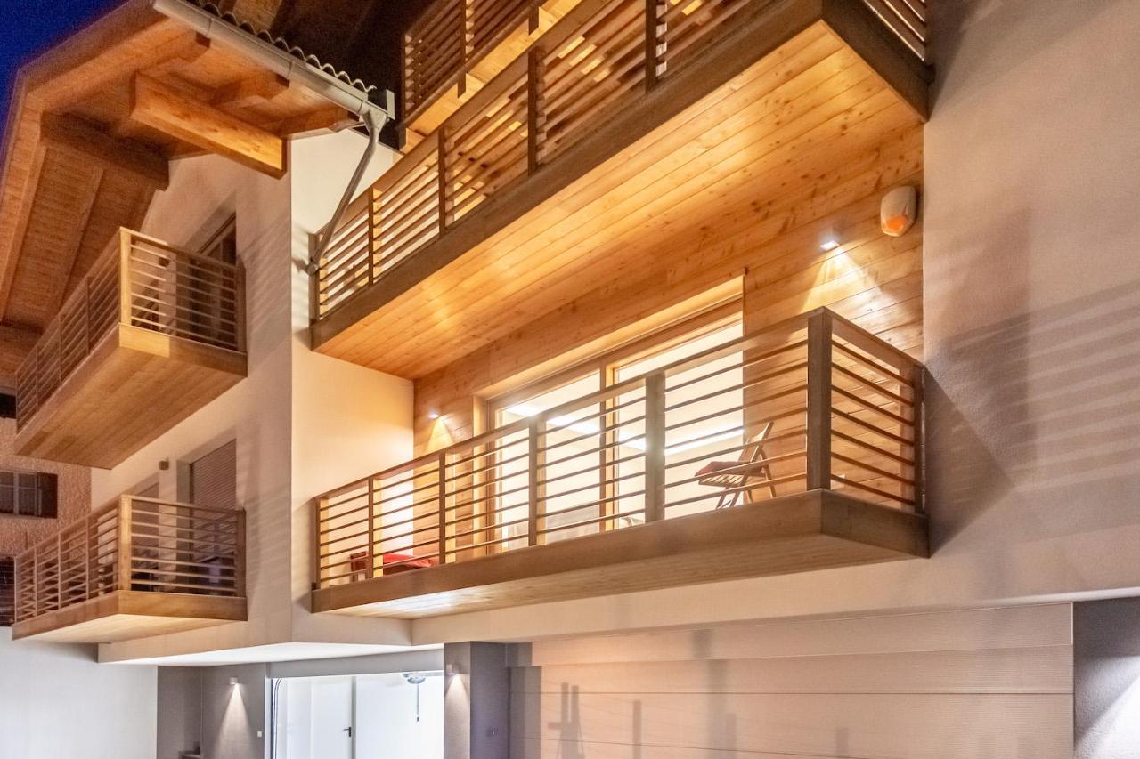 Chalet Schwarzhorn Apartment วาเรนา ภายนอก รูปภาพ