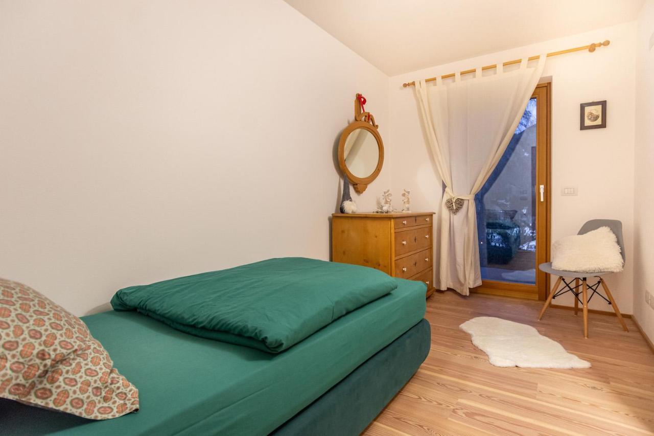 Chalet Schwarzhorn Apartment วาเรนา ภายนอก รูปภาพ