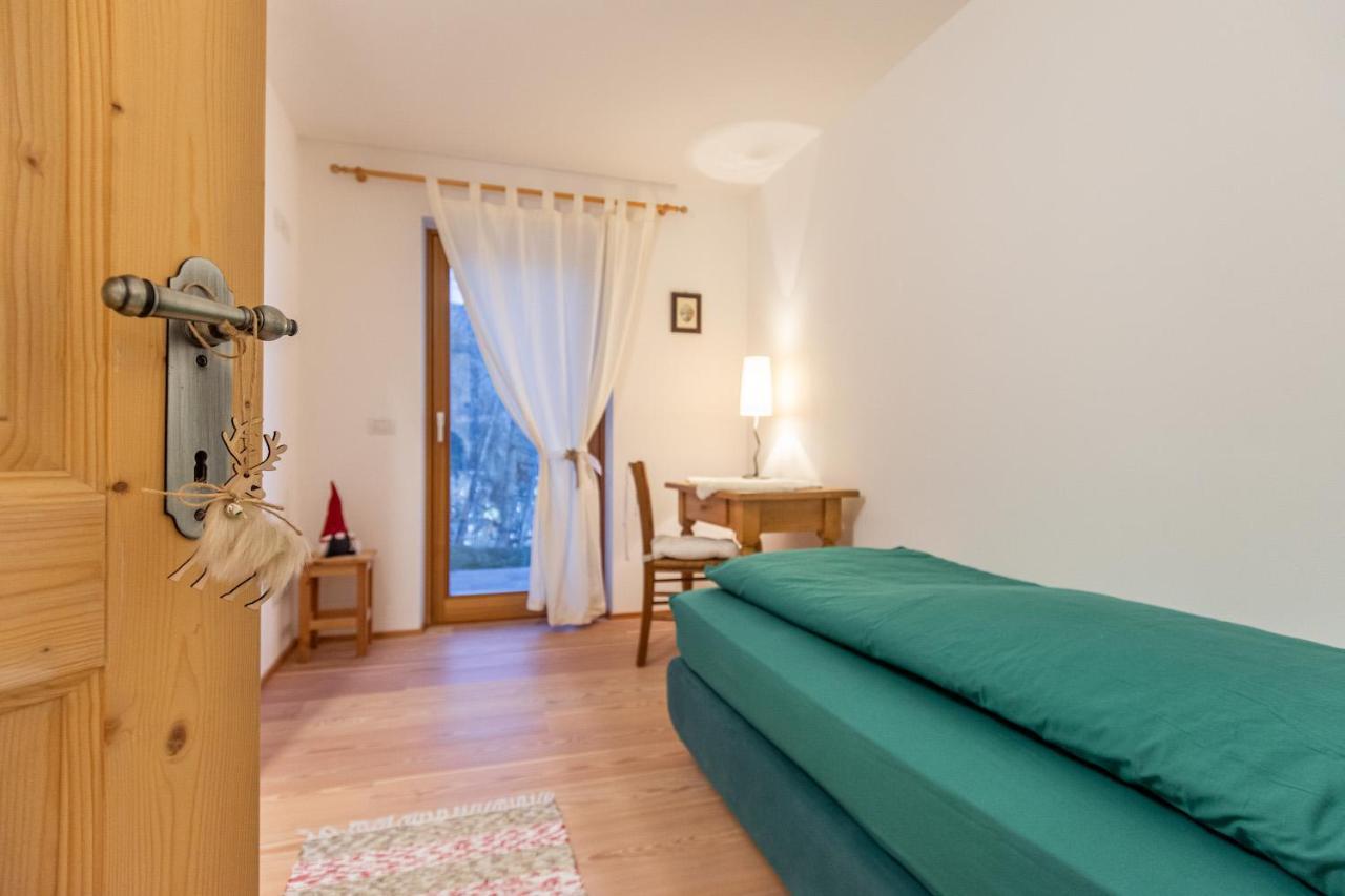 Chalet Schwarzhorn Apartment วาเรนา ภายนอก รูปภาพ